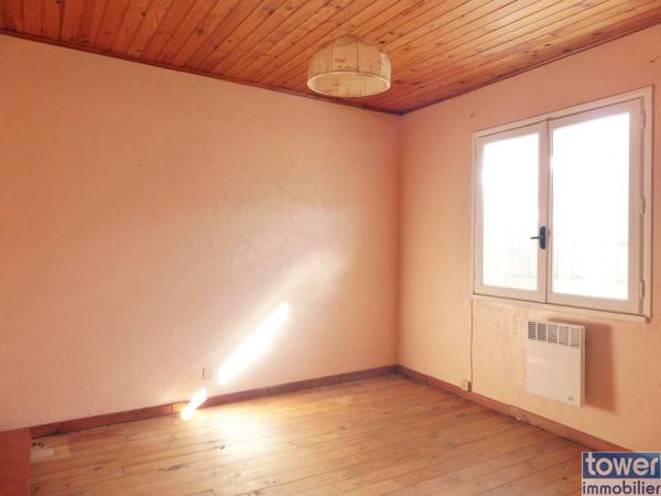 Propriete
                                                                                                                                                                                                                                                                                                                        3 pièce(s)                                                                                                                                                                                                          2 chambre(s)                                                                                                                                                                                                          55  m²