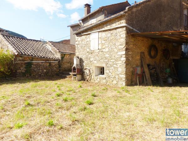 Propriete
                                                                                                                                                                                                                                                                                                                        3 pièce(s)                                                                                                                                                                                                          2 chambre(s)                                                                                                                                                                                                          55  m²