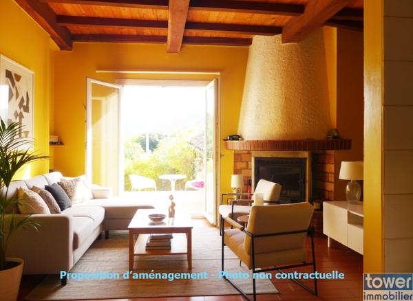 Propriete
                                                                                                                                                                                                                                                                                                                        3 pièce(s)                                                                                                                                                                                                          2 chambre(s)                                                                                                                                                                                                          55  m²