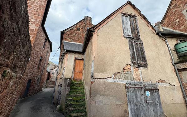 Maison à vendre    4 pièces •  Marcillac-Vallon