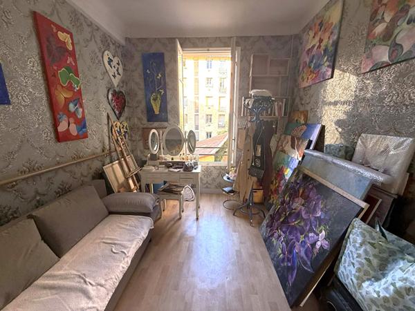 A VENDRE : NICE/LE PORT - Appartement F1 27.47 m2, Balcon