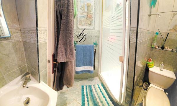 Maison familiale 5 pièces avec sous-sol aménagé, jardin arboré et prestations rares, env. 106 m² habitables / 186 m² au sol