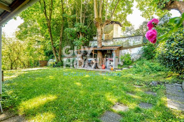 Le Bois - Rez-de-jardin 3 pièces de 69 m² avec 269 m² d'extérieur