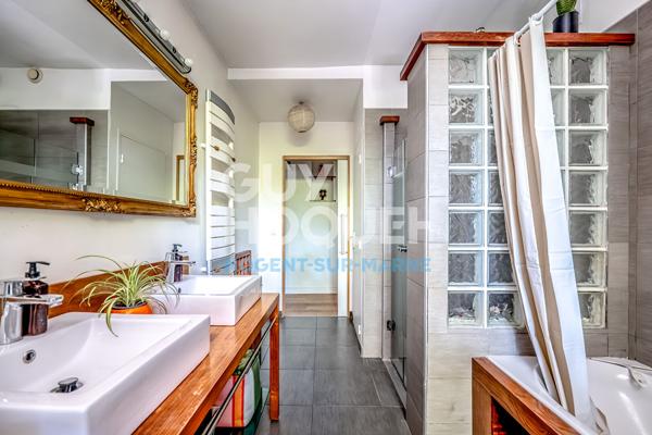 Le Bois - Rez-de-jardin 3 pièces de 69 m² avec 269 m² d'extérieur