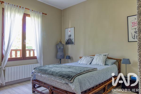 Maison à vendre 6 pièces 134,5 m² Saint-Leu-la-Forêt