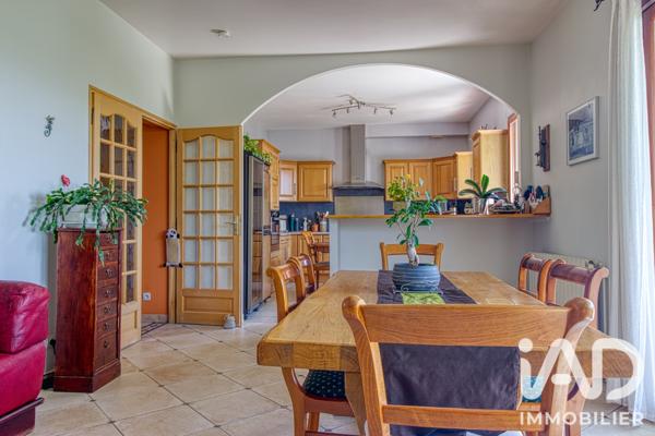 Maison à vendre 6 pièces 134,5 m² Saint-Leu-la-Forêt