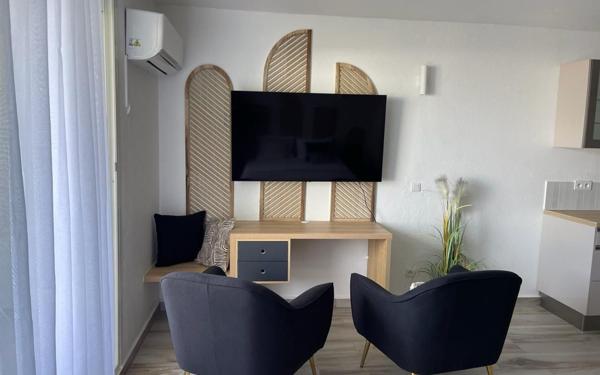 Appartement à louer    2 pièces •  Le Gosier