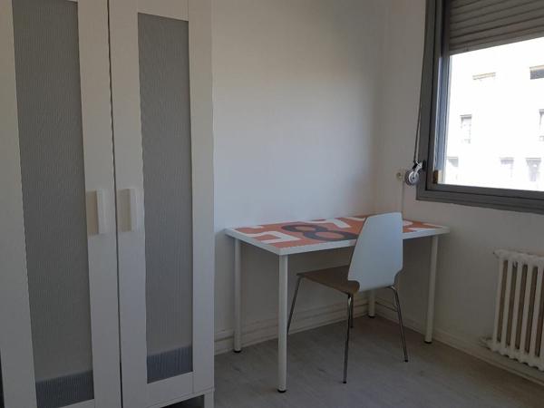 Appartement à louer    5 pièces •  Lyon 7