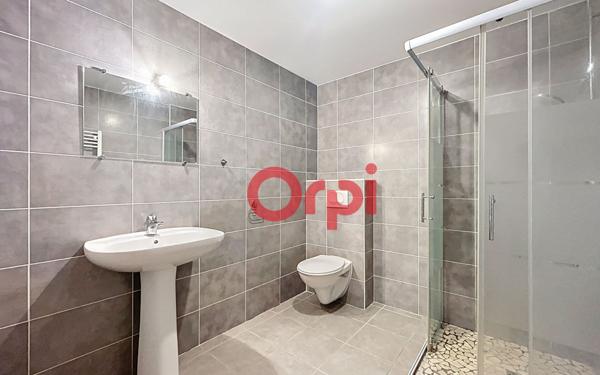 Appartement à louer    2 pièces • 46,85 m2 Présilly