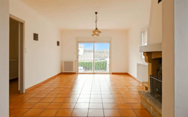 Maison à vendre    6 pièces • 133 m2 Tresques