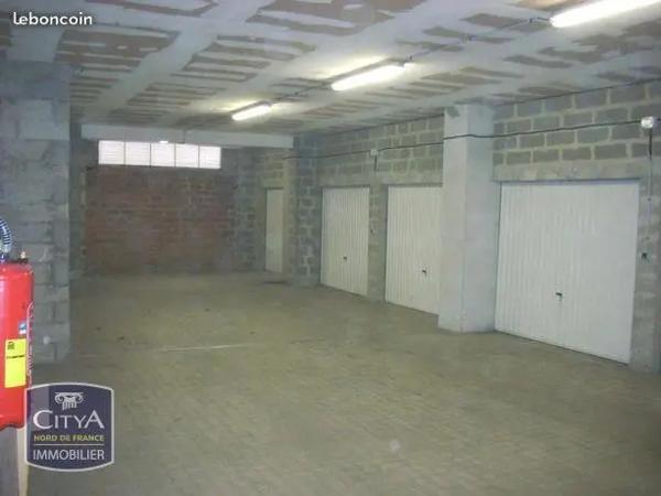 Parking à louer 20m² Saint-Omer (62500)