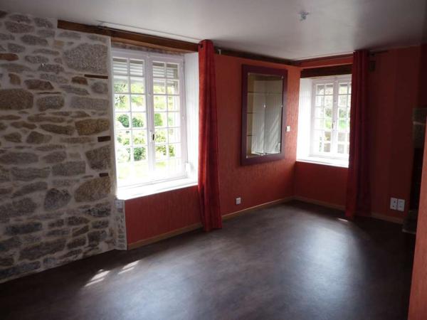 Location appartement Pontivy : 475 € - AJP Immobilier Pontivy