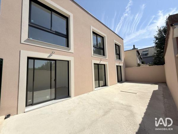 Location bureaux 11 m² Baillet-en-France