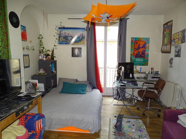 Immeuble Montignac Lascaux 6 pièce(s) 121.98 m2