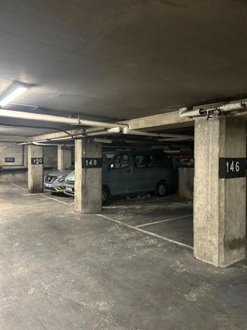 Achat parking / box Paris 18 - 12 m² - 13 000 €
