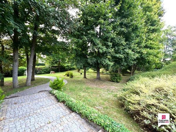 78250 MEULAN-EN-YVELINES, Appartement duplex 3 pièce(s) 61.91 m2, box et stationnement