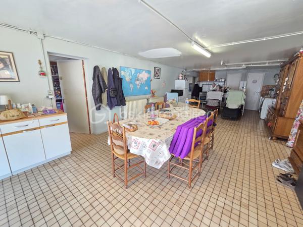 Magnifique Pavillon sur sous-sol de 96m² avec dépendances à Nevers 

Situé dans un quartier calme, proche des commerces et des commodités de Nevers, nous vous présentons ce magnifique pavillon élevé sur sous sol construit en 1979, d'une superficie habitable de 96m², comprenant 4 pièces dont grand salon séjour, cuisine indépendante aménagée et équipée, wc, salle de bain, 3 chambres au rez-de-chaussée, buanderie, atelier, cave, grand garage aménagée et carrelé de 47m² cuisine d'été, wc et salle d'eau en sous-sol, terrasses sous appentis, grande dépendance de type atelier, garage de 53m², et appentis de garage de de 34m², dépendance de jardin, le tout sur un beau terrain d'environ 1040m², arboré, entretenu et entièrement clos.

Au rez-de-chaussée, ce pavillon propose une spacieuse entrée ainsi qu'un dégagement qui dessert toutes les pièces de la maison notamment un grand salon séjour de 34 m², pièce de vie lumineuse qui propose un insert de cheminée pour de belles soirées au coin du feu, ainsi que deux belles portes fenêtres qui donne sur une grande terrasse.
Le dégagement dessert une cuisine indépendante, aménagée et équipée de 11m².
Le rez-de-chaussée se complète de 3 chambres de 10, 10 et 11m², une salle de bain et un wc indépendant.

Du couloir, un escalier mène au sous sol, où ce pavillon propose un grand garage aménagé et carrelé de 47m², un espace buanderie de 34 m², une cave de 17m², un atelier de 16m², ainsi qu'un wc indépendant et une salle d'eau.
A l'extérieur, ce pavillon dispose d'un double espace de terrasse sous appentis de 28 et 21m²,  d'une grande dépendance d'atelier de 34m², d'un double garage attenant de 53m², d'un appentis de garage de de 34m², d'une dépendance de jardin, le tout sur un beau terrain d'environ 1040m², arboré, entretenu et entièrement clos

Tous les sols de cette maison sont en marbre (entrée, salon séjour), en carrelage (cuisine, buanderie cellier, atelier, garage), en linoléum (salle de bain) mais aussi en parquet (chambres), Ce pavillon comporte une isolation double vitrage bois, ainsi que des volets bois standards.
Il dispose de combles isolés et d'une toiture en tuiles ardoisées en bon état.
Côté assainissement, ce pavillon dispose du tout à l'égout conforme.

Les plus de cette maison :
Sa proximité de toutes les commodités, des commerces. La qualité générale du bien entretenu avec des grands volumes de pièces dont son salon séjour, sa cuisine indépendante aménagée et équipée, ses 3 chambres, ses 3 modes de chauffage,  sa buanderie, son garage aménagé, ses extérieurs et ses terrasses sous appentis, ses grandes dépendances et son terrain parfaitement entretenu, arboré et totalement clôturé.

Des photos supplémentaires sont disponibles sur BSK IMMOBILIER > Nos conseillers > Olivier FRESLON
Pour tout renseignement complémentaire ou pour une visite, contactez moi au 07.62.78.13.13.

Idéale pour une grande famille, cette maison est une belle opportunité à saisir!!!