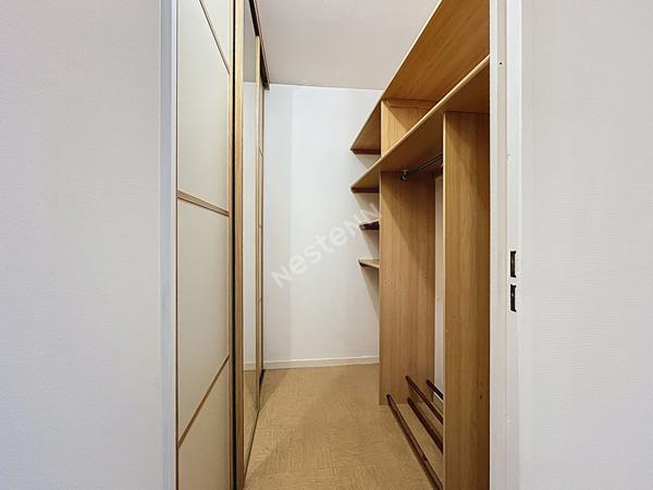 ANNECY (secteur Cran Gevrier) _ Appartement duplex 5 pièces en dernier étage avec ascenseur et cave