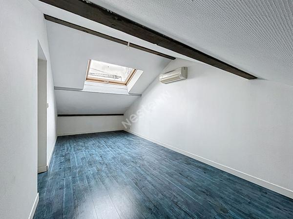 ANNECY (secteur Cran Gevrier) _ Appartement duplex 5 pièces en dernier étage avec ascenseur et cave