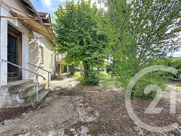Maison à vendre  6 pièces - 140 m 2   COULOUNIEIX CHAMIERS  - 24