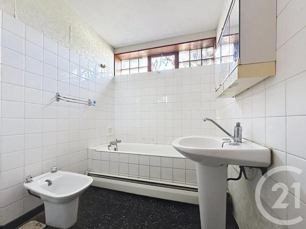 Maison à vendre  6 pièces - 140 m 2   COULOUNIEIX CHAMIERS  - 24