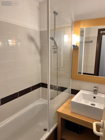 Appartement à vendre à Arzon dans le Morbihan (56640), ref : 56077-888