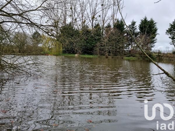 Terrain à vendre 9 060 m² Montournais