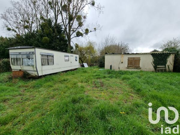 Terrain à vendre 9 060 m² Montournais