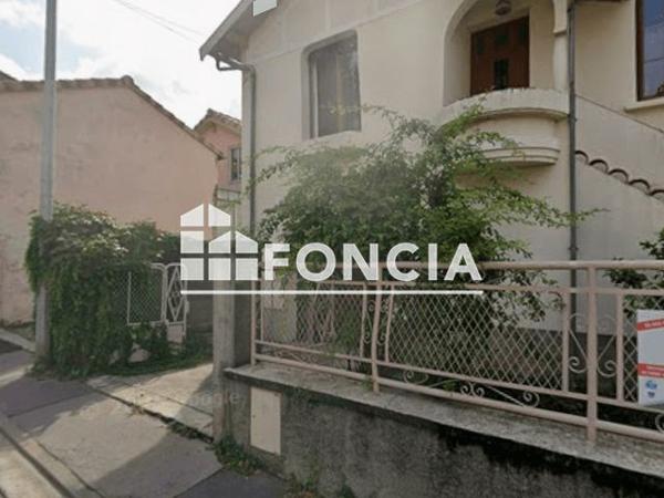 Location Parking 11.7 m² - 27 AVENUE MAIGNAN Toulouse 31200