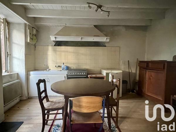 Maison de village 3 pièces de 51 m² à Lagraulière (19700)