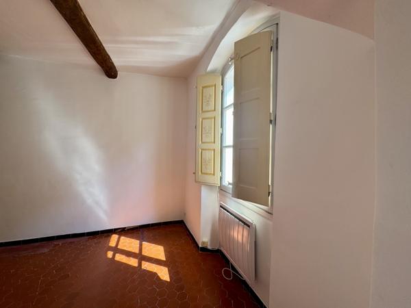 Lorgues (83510) À vendre - Appartement 3 pièces de 87,73 m² - Lorgues