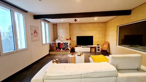 Maison à vendre |  Arveyres |  8 pièces | 285 m²