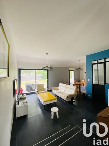 House for sale 5 rooms 100 m² Sains-en-Amiénois