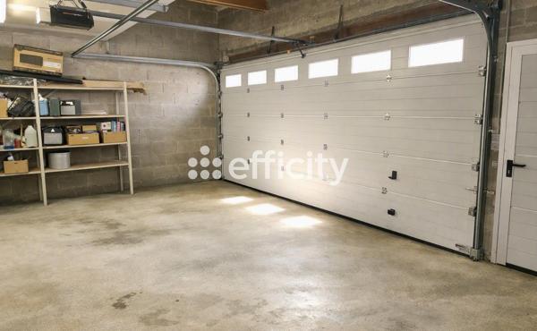 Maison
         10 pièces
        - 370 m² 260 000 € *