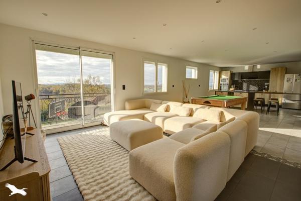 Maison à vendre |  Cosnac |  5 pièces | 162 m²