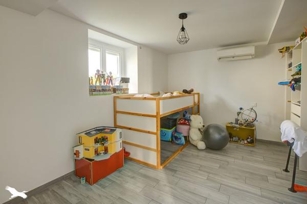 Maison à vendre |  Cosnac |  5 pièces | 162 m²