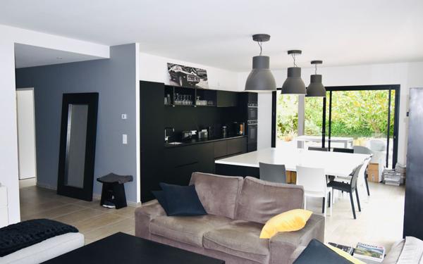 Maison à vendre    5 pièces •  Seignosse