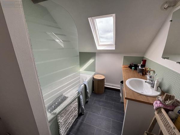 Immeuble à vendre à Saint-Clément-de-la-Place dans le Maine-et-Loire (49370), ref : 49019-3466