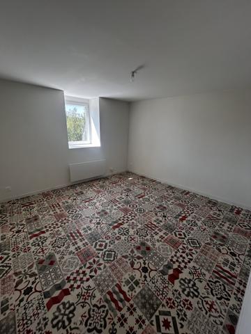 APPARTEMENT PROCHE DU CENTRE VILLE GUISE