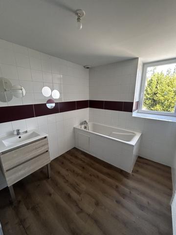 APPARTEMENT PROCHE DU CENTRE VILLE GUISE
