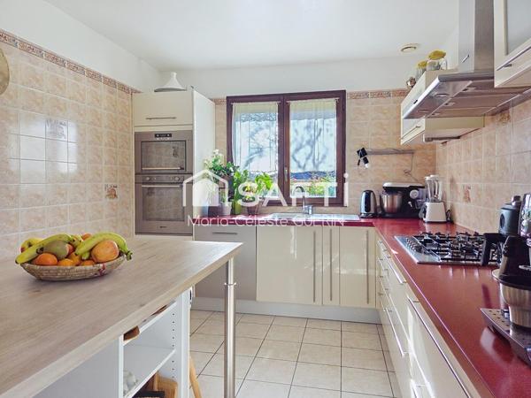 Un cocon familial lumineux aux portes de Paris !