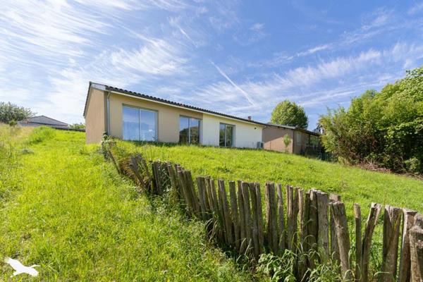 Maison à vendre |  Blaye |  3 pièces | 104 m²