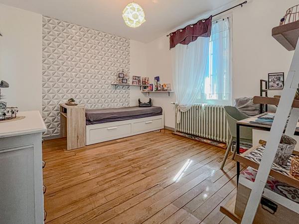 A VENDRE - Grande maison familiale de 175m² rénovée en 2020