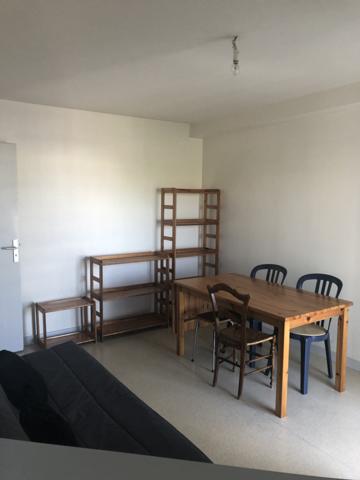 T1 en bail étudiant quartier les Minimes La Rochelle