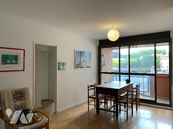 T3 63 m² place Occitane