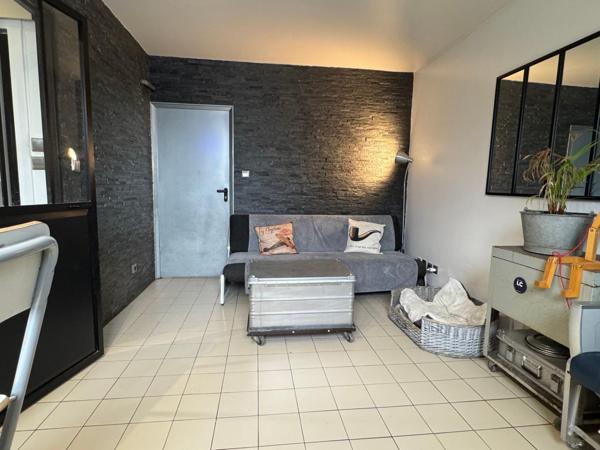 Charmant appartement 2 pièces / Jardin et Garage