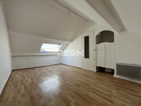 Le Malesherbois (45330) Maison ancienne en pierres de meulières