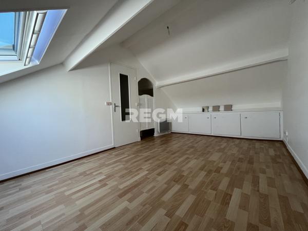 Le Malesherbois (45330) Maison ancienne en pierres de meulières