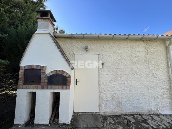 Le Malesherbois (45330) Maison ancienne en pierres de meulières