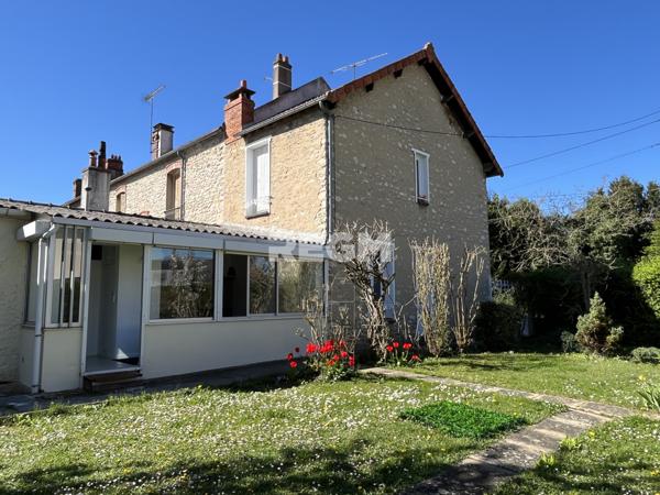 Le Malesherbois (45330) Maison ancienne en pierres de meulières